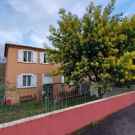 Mimosa Holiday home *